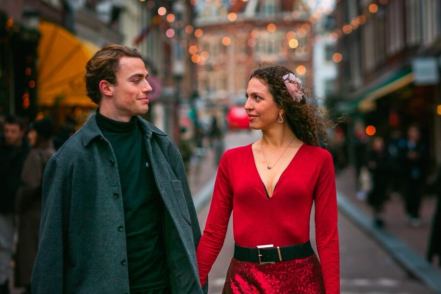Romantic Photoshoot Experience for Couples in Amsterdam - Meeting at Huidenstraat 32, plus how coordination works