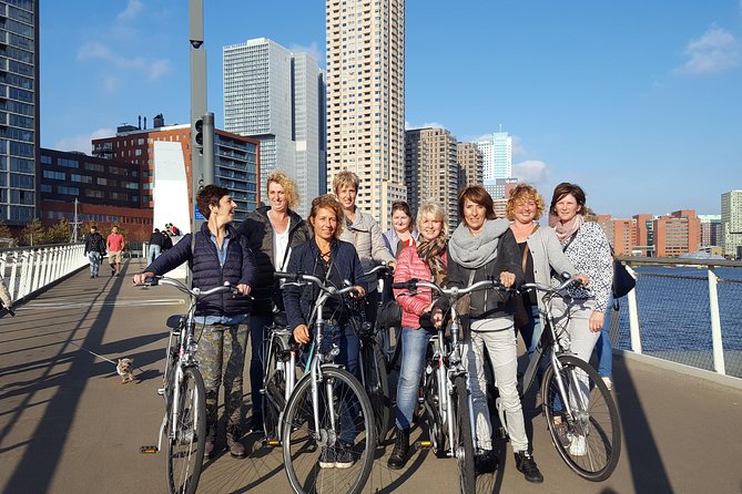 Rotterdam Bike Tour - all the Highlights - Why biking Rotterdam feels like cheating (in the best way)
