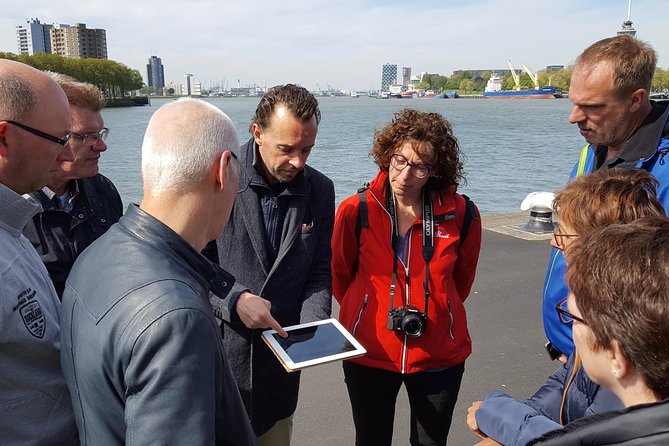 Rotterdam Bike Tour - all the Highlights - Crossing Erasmus Bridge: wind, views, and a big Rotterdam moment