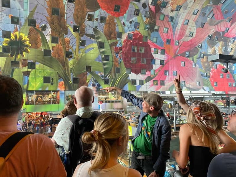 Rotterdam: City Highlights Guided Bike Tour - Your guide experience: enthusiasm, names, and the kind of talk you want