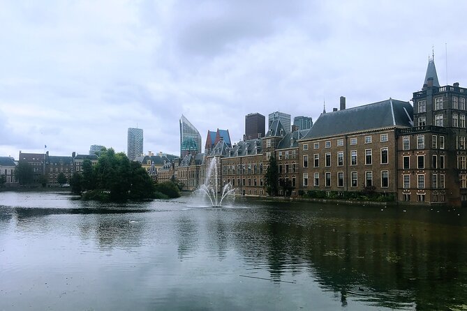 Rotterdam, Delft, The Hague Day Tour Incl. Madurodam/Royal Delft - Erasmus Bridge and Euromast: modern icons with clear payoffs