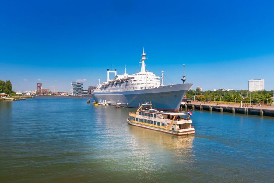 Rotterdam: Pancake Cruise - The pancake buffet: natural, apple, bacon, then toppings on toppings