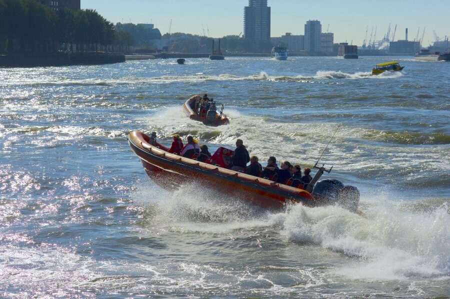 Rotterdam: Private Maas River Speedboat Cruise - The orange speedboots meet-up and what “private” changes