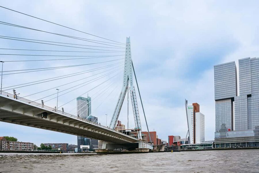 Rotterdam: RIB Speedboat Sightseeing Cruise - Quick hits