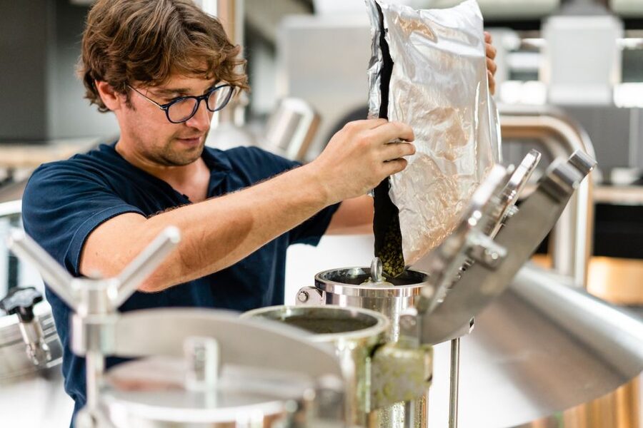 Rotterdam: Stadshaven Brewery Tour with Beer Tastings - Key things that make this tour worth your time