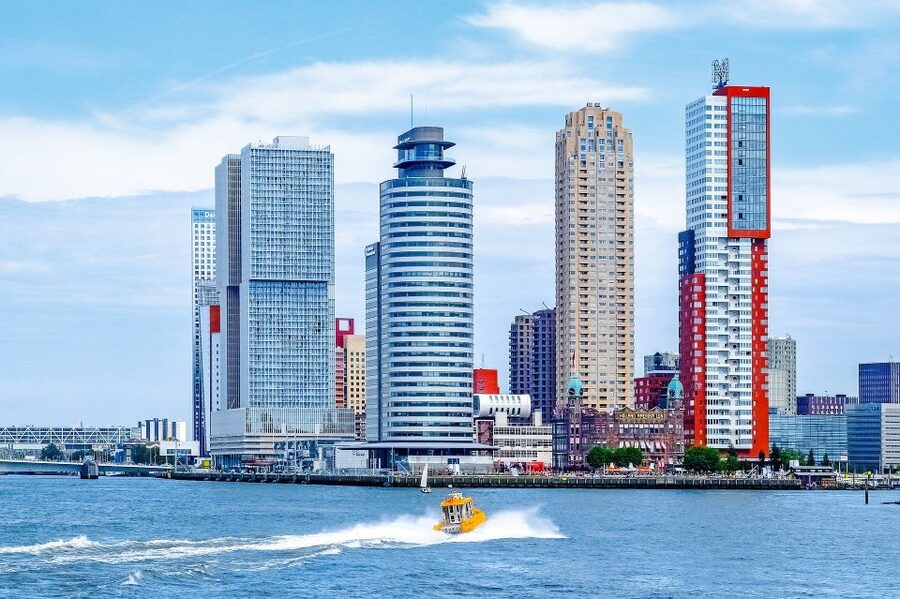 Rotterdam Walking Tour and Harbor Cruise - Start at The Destroyed City and get the Rotterdam mindset