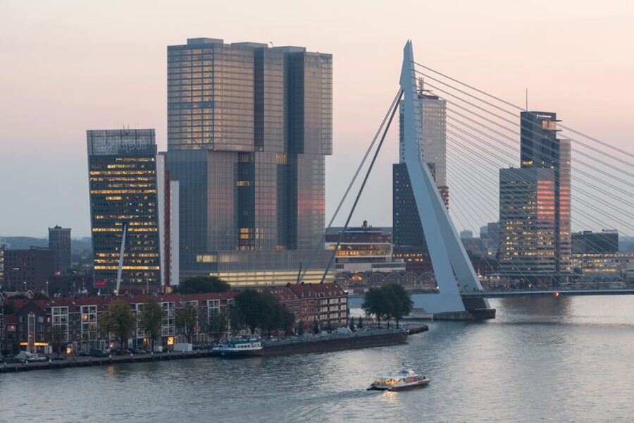 Rotterdam: Wilhelminapier, High-rise & floating architecture - Key highlights you should care about