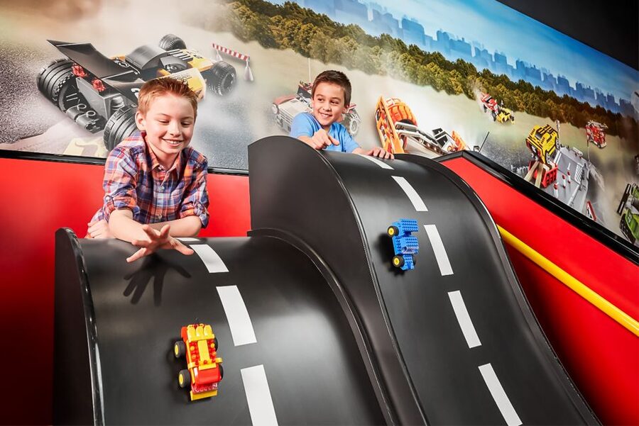 Scheveningen: LEGOLAND® Discovery Centre Entry Ticket - A 2.5 hour indoor LEGO world in Scheveningen