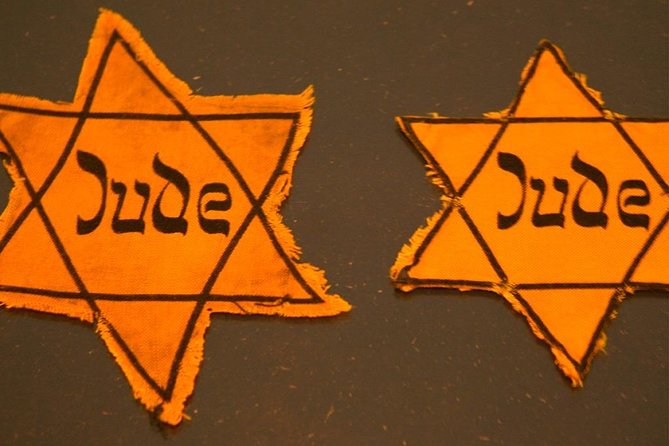 Self-Guided Audio Tour Holocaust Series: The Jewish Quarter - Auschwitz Monument: The Route’s Main Remembrance Moment