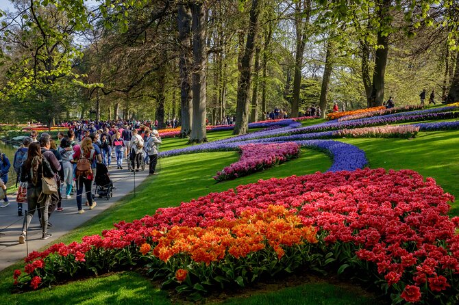 Skip-the-Line Keukenhof Gardens and Tulip Fields Tour from Amsterdam - Timing and Season: When Keukenhof Is Actually Open