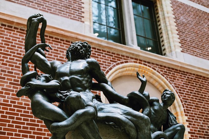 Skip-the-line Rijksmuseum & Rembrandt House Semi-Private 8ppl Max - Meeting at Cobra Café, planning the walk, and packing smart