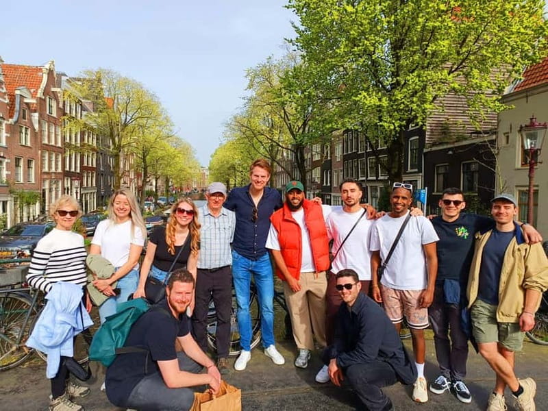 Skipping Lines & Sipping Beers: A History Tour of Amsterdam - What to bring and how to handle a 3.5-hour food plan