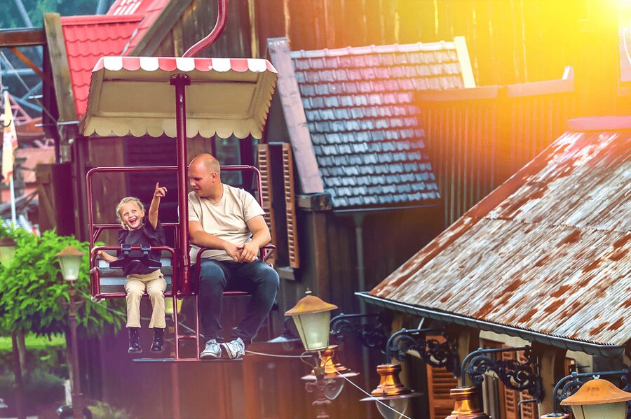 Slagharen: Dayticket Themepark & Resort Slagharen - Jules Adventureland and the Pioneer Express time travel
