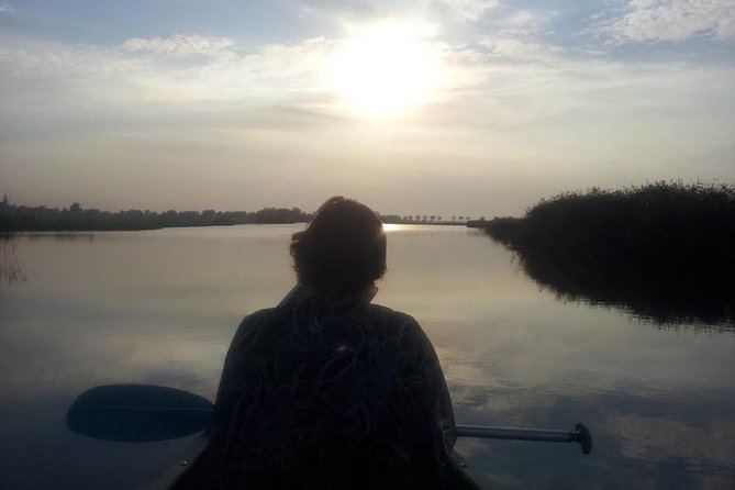 Small-Group Guided Sunset Canoe Tour in Waterland with Dinner - Practical tips before you go (based on what works)