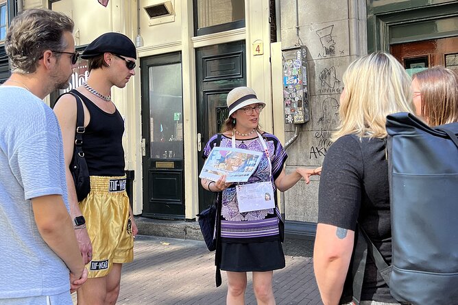 Small Group LGBTQ+ History Tour in Amsterdam - Herengracht: queer Resistance fighters in an inconspicuous canal house