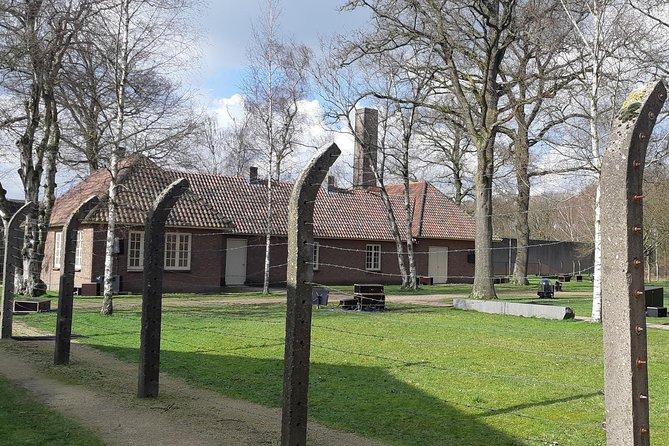 Small Group Tour to Nazi WWII concentration camp from Amsterdam - Audio Guide Plus Live Explanation: How to Get the Most Out of Both