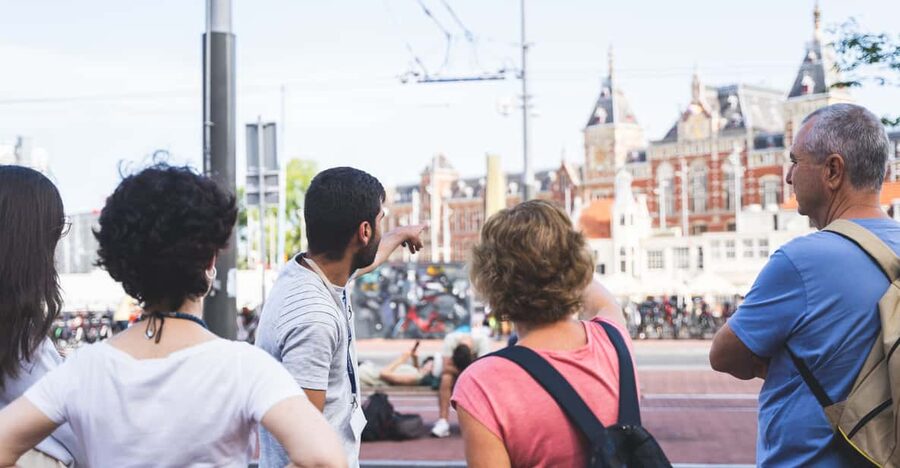 Small-Group Walking Tour with Amsterdam Canal Cruise - Key things that make this Amsterdam tour worth it