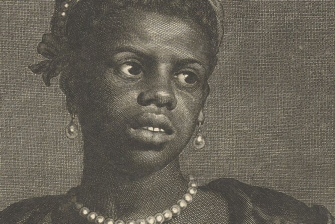 Small-Group Women's History Tour in Amsterdam - Nes, Queen Wilhelmina, and the Idea of Power in Public View