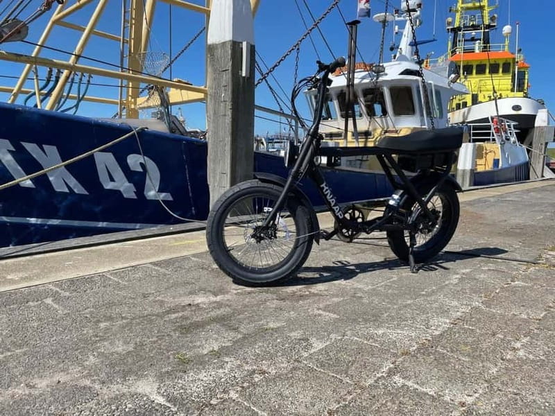 Texel: Electric Fatbike Rental with Map - Why the KNAAP electric fatbike works so well here