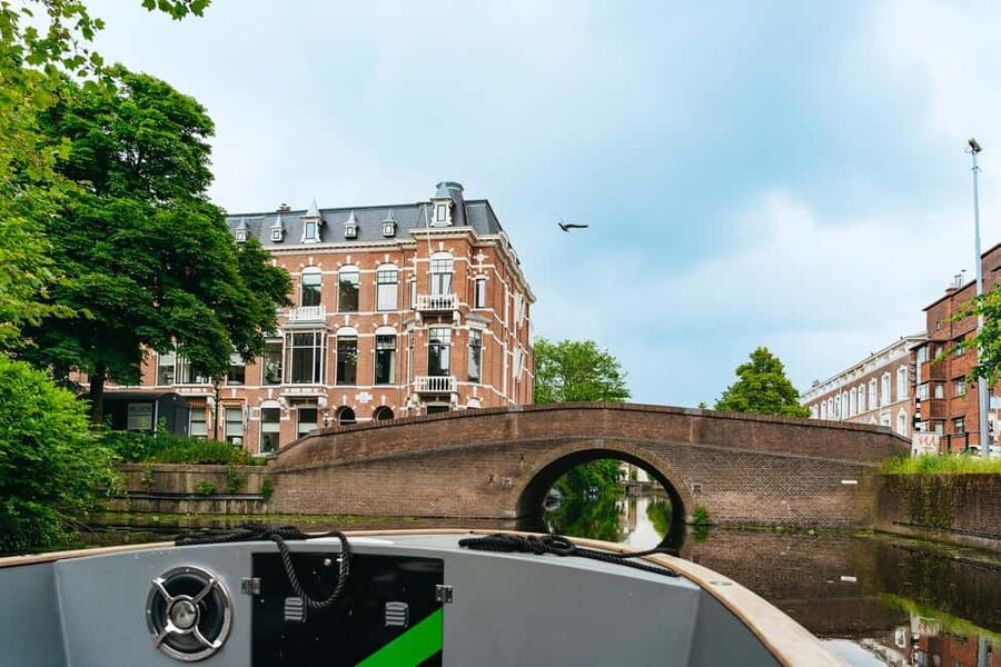 The Hague: Canal Cruise with music from local artists - Price and value at about $17 per person