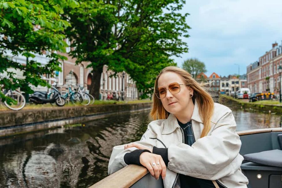 The Hague: Canal Cruise with music from local artists - Should you book the canal cruise with music from local artists?