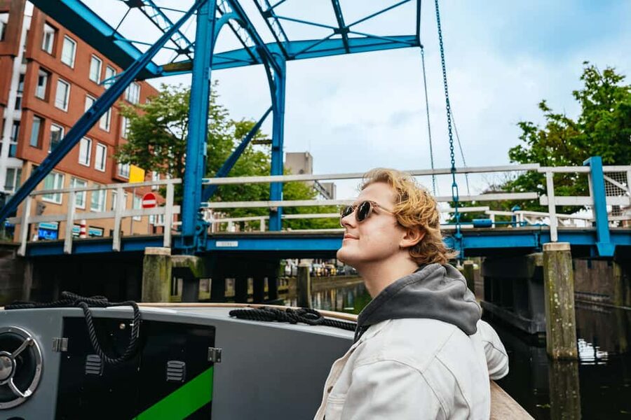The Hague: Canal Cruise with music from local artists - How 1.5 hours on the water actually feels in The Hague
