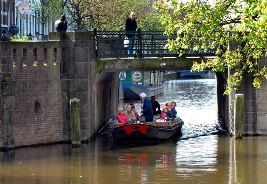 The Hague: City Canal Cruise - Itinerary reality: one board, one cruise, one return
