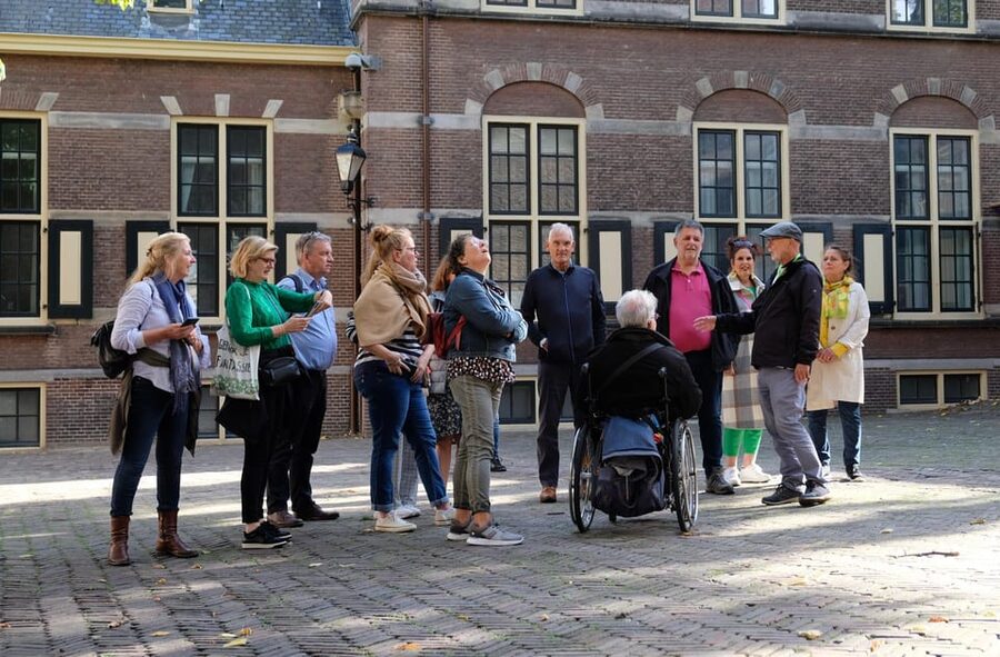 The Hague: City Walking Tour - Old village streets, hidden treasures, and the walk’s best ending