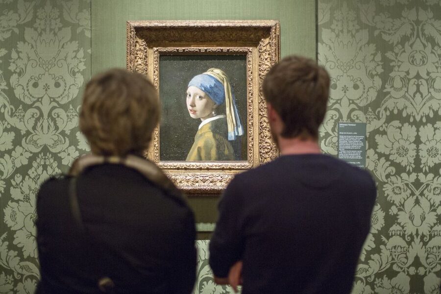 The Hague: Mauritshuis Entrance Ticket - The free Mauritshuis multimedia app, and how to use it well