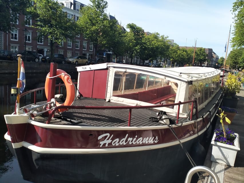 The Hague: One Way Boat Ticket to or from Delft - What the skipper and Dutch guide do best