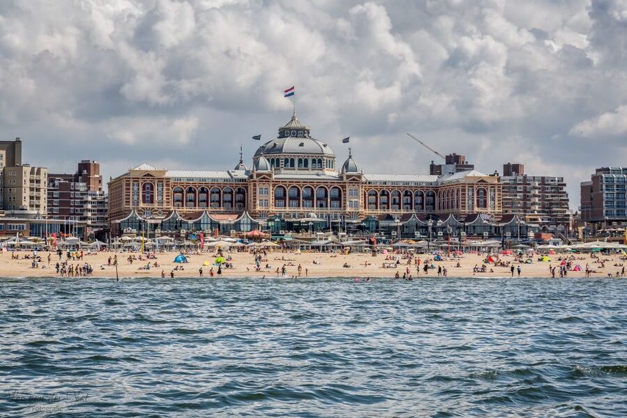 The Hague: Scheveningen Beach RIB Speedboat Tour - Scheveningen sights from sea level: pier, Grand Kurhaus, harbor ships, lighthouse