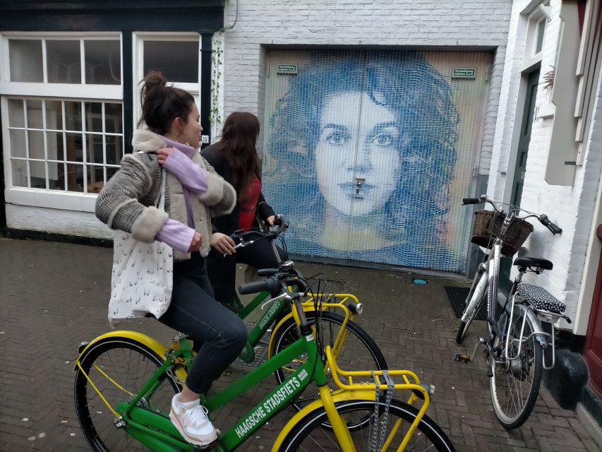 The Hague: Street Art Tour by Bike - Nieuw Binckhorst: where street art is flourishing