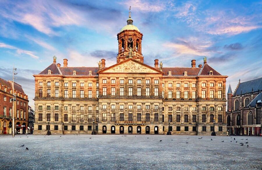 The True Story of Anne Frank's Diary Private Guided Tour - Who should book this private Anne Frank tour