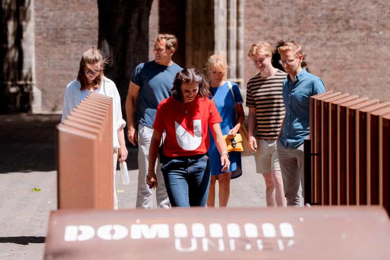 Utrecht: Domplein Highlights Tour - Meet Your Guide at Winkel van Uttecht in Utrecht
