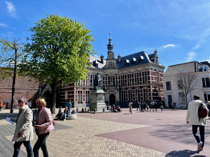 Utrecht: Highlights and Secrets with a Walking Tour - Responsible Tourism in Utrecht, Where Culture Is Part of the Walk