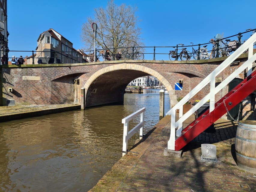 Utrecht Quiz Tour - How the App Guides You Without Taking Over Your Walk