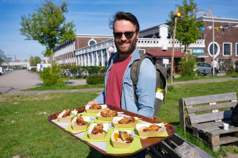 Utrecht: Vegan Food Bike Tour - 6 Tastings (excl. bike) - Getting Started at Laag Catharijne, and the Bike Reality