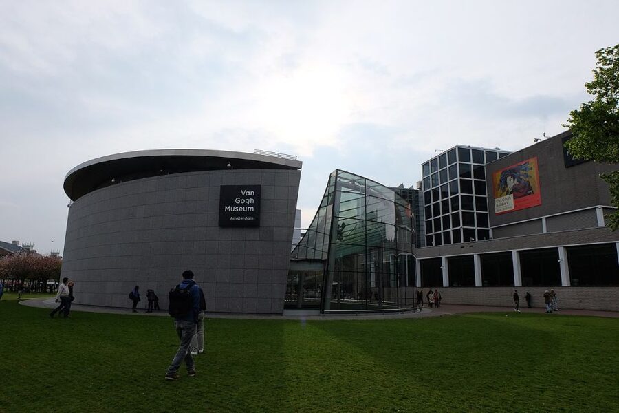 Van Gogh Museum Private Guided Tour - Theo, family drama, and the weight of the last painting