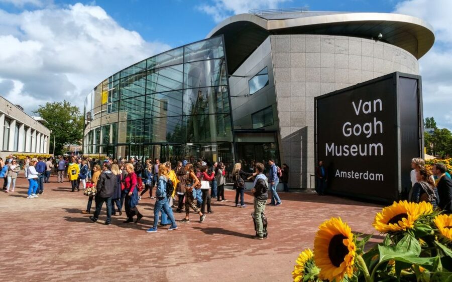 Van Gogh & Rijksmuseum Masterpieces Guided Tour 8 guests 5h - Price and value: what $281 buys you (and what it does not)