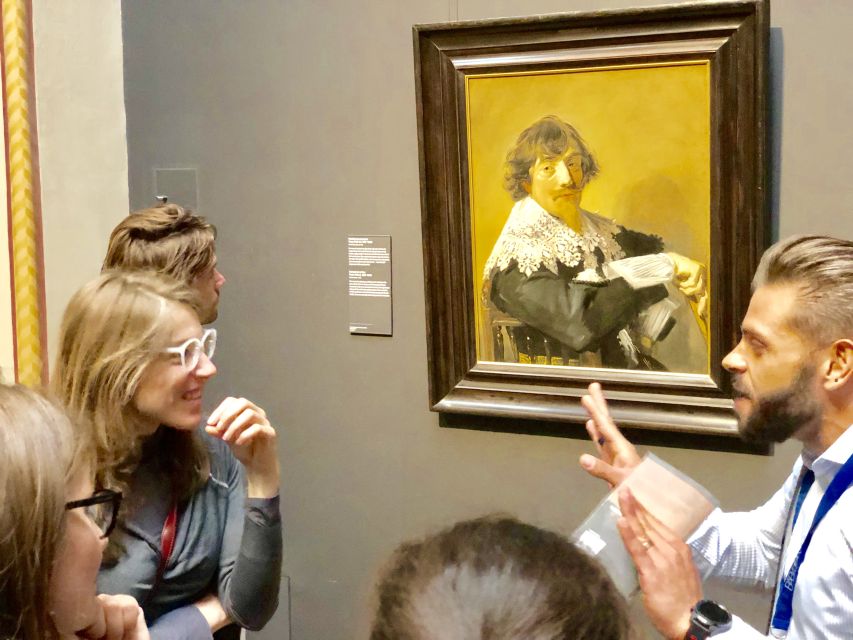 Van Gogh & Rijksmuseum Masterpieces Guided Tour 8 guests 5h - Finding your guide near the Rijksmuseum, then starting smart