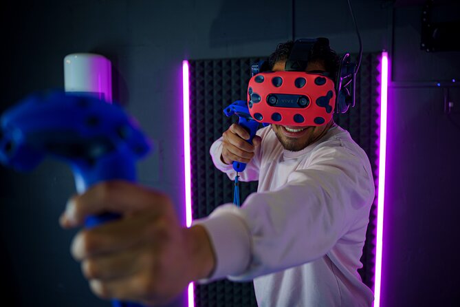 Virtual Reality Experience in Netherlands - Who should book this VR session in Amsterdam