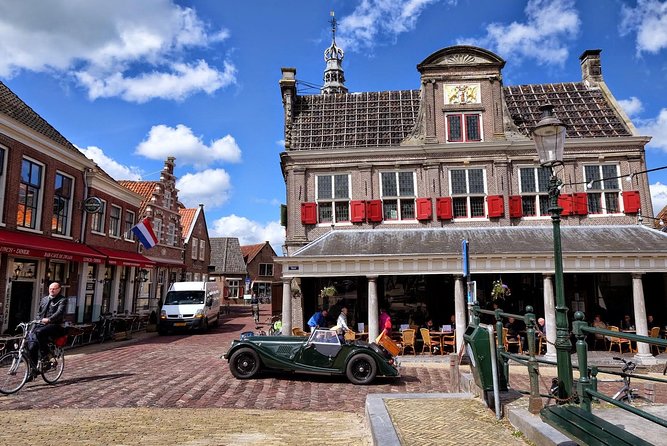 Volendam & Marken Private Tour in luxury Jaguar S Type 1/2 day - What is included, what is not, and how to plan your spending