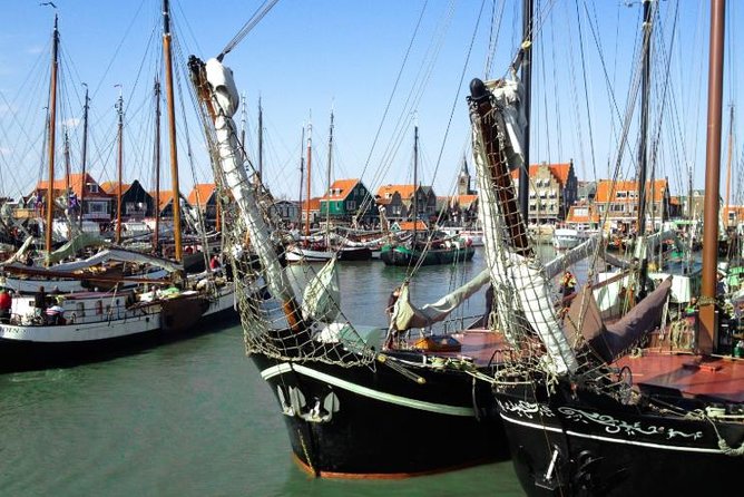 Volendam & Marken Private Tour in luxury Jaguar S Type 1/2 day - Price and value: what you get for $476.57 per group