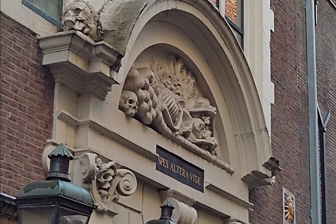 Walking Tour of Haunted Amsterdam - Zeedijk: haunted tales plus monuments, for a rounded ending