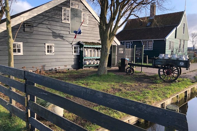 Windmill village Zaanse Schans from Amsterdam Central Station - Price and value around $56.47, and what you get for it