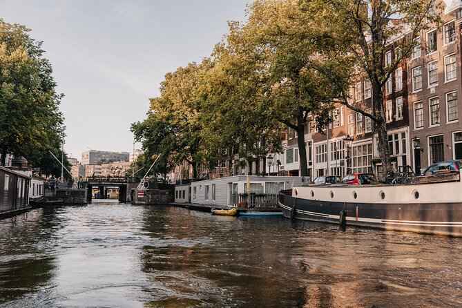 Winter Canal Cruise in Amsterdam - Who this is best for (and the one group it is not for)