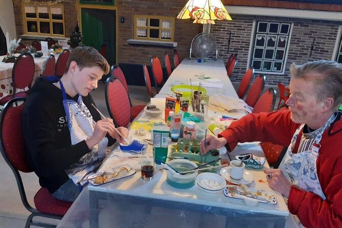 Wooden Shoes Painting Private Workshop in Simonehoeve - Should you book this wooden shoes painting private workshop?