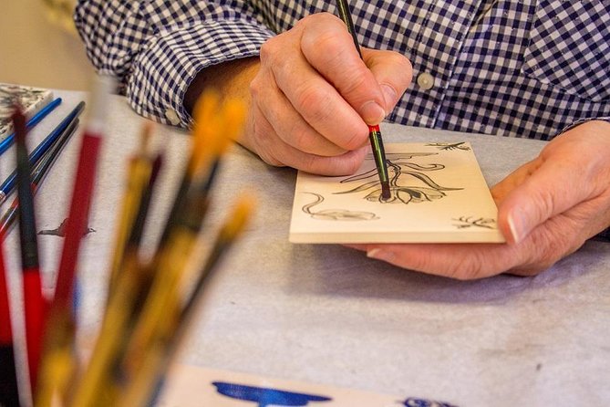 Workshop 'Paint your own Delft Blue Tile!' - Key points I think matter most