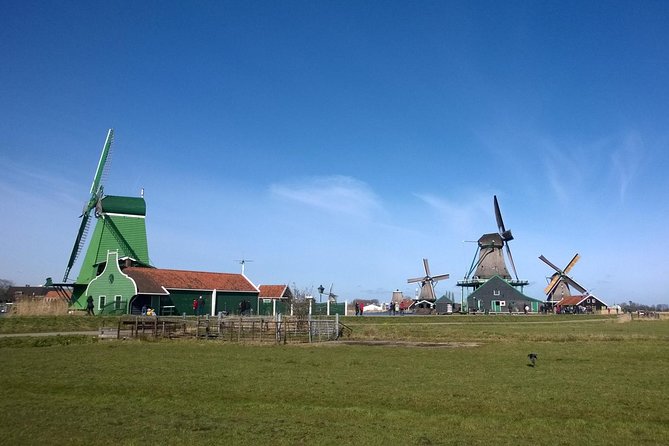 Zaanse Schans 3-Hour Private Tour from central Amsterdam, Airport or Port - Stop 1: Zaanse Schans Guided Time and a Better Photo Plan