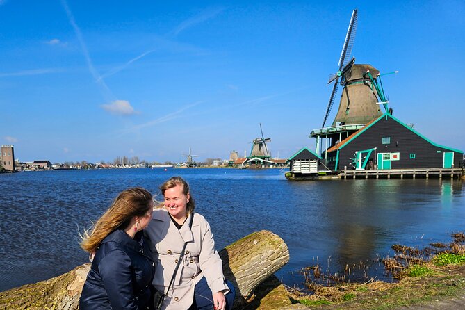 Zaanse Schans and Cheese Tasting Guided Tour from Amsterdam - Zaanse Schans and the working windmills you can photograph